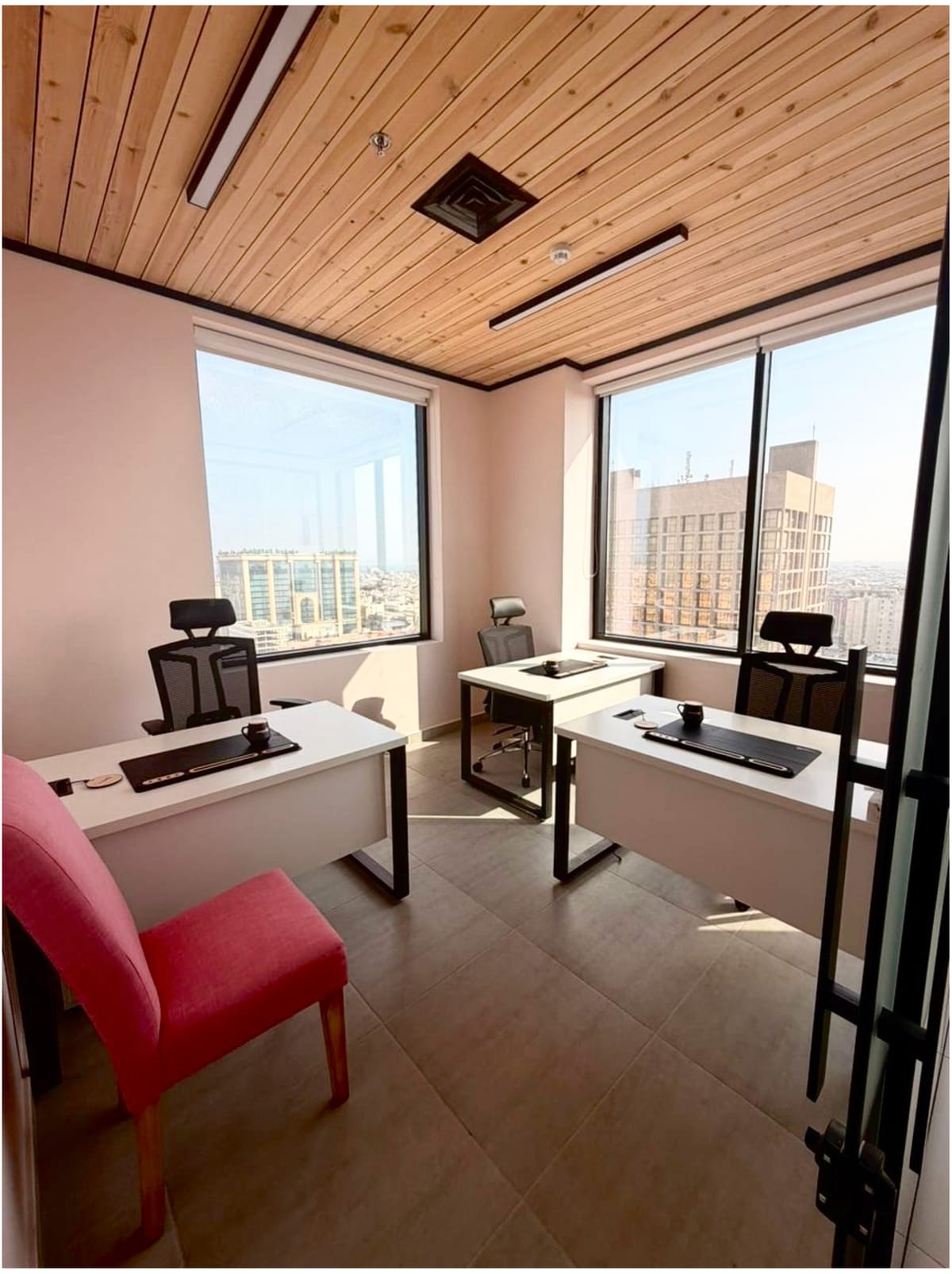 Zone B office — from Growth Hub's Al-Khobar catalogue (The Elevate, page 6)